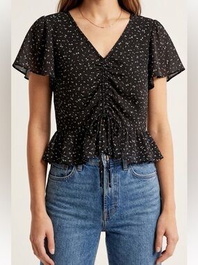 Dizzy Lizzy Floral Ruched Front Tie Flutter Sleeve Cropped Top Size Large